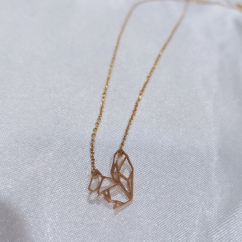 Abstract squirrel pattern necklace